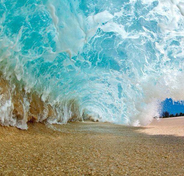 Gorgeous Sand & Surf. Uncredited. If you know the photographer I would love to credit this amazing shot! 