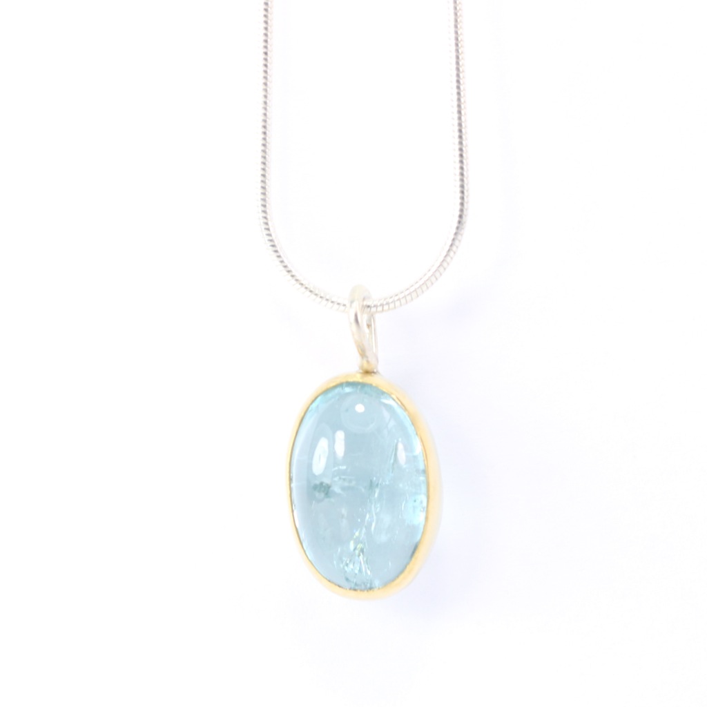 Aquamarine Oval Cabochon Pendant