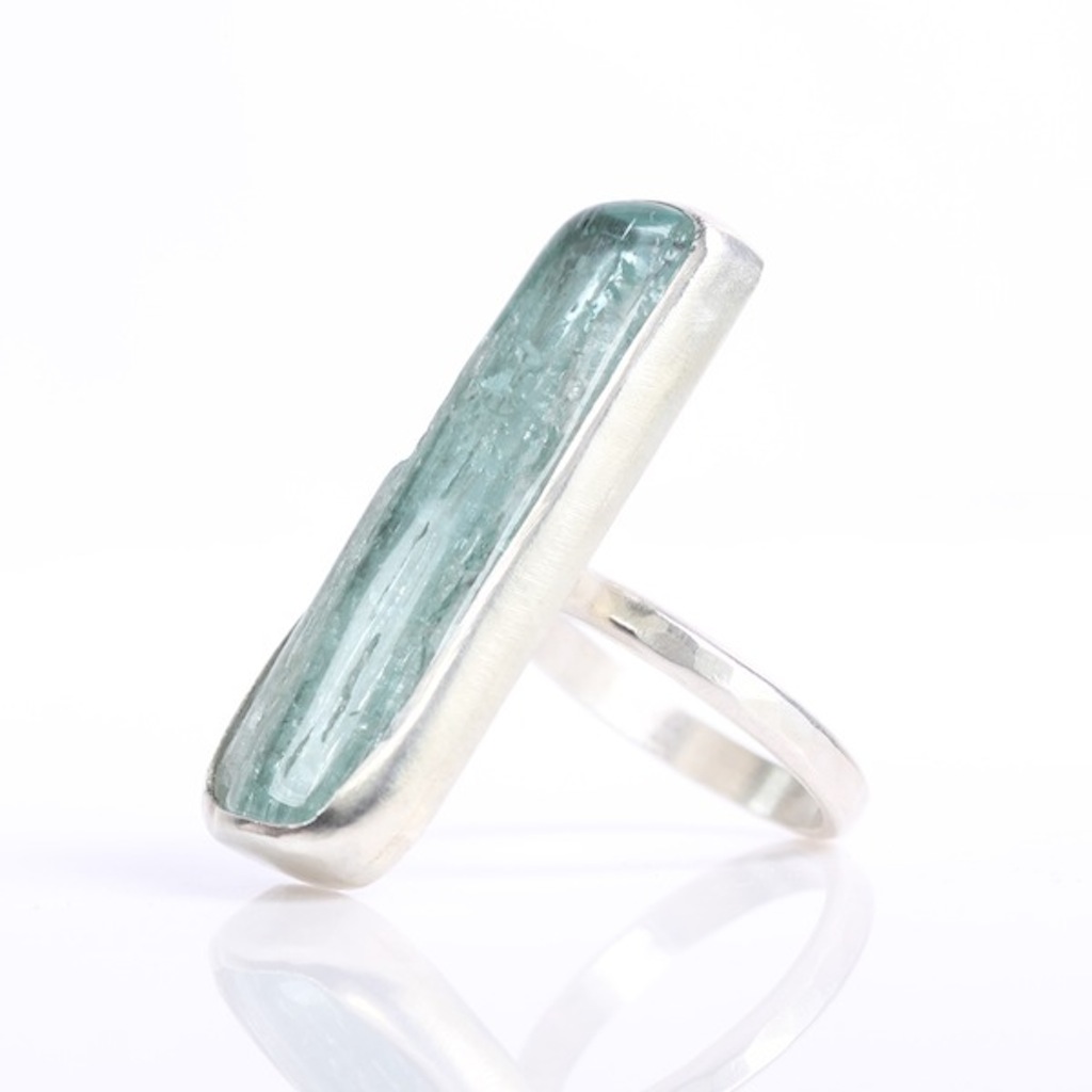 aquamarine_polished_raw_crystal_ring_2017